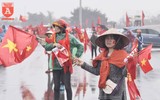 Hà Nội rộn ràng trong mưa lạnh trước trận chung kết U23 Châu Á